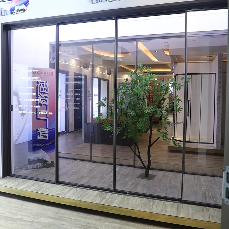 Berbentuk arka, tanpa sempadan, dua landasan, pintu gelangsar empat panel
