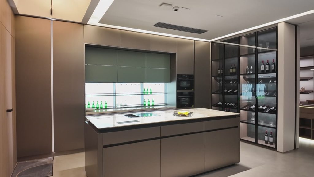 Modern Kitchen Cabinet Showroom with Island